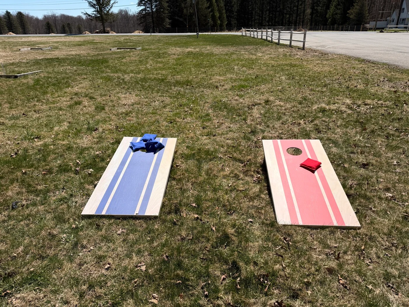 Shared park volleyball court available to Camptel guests